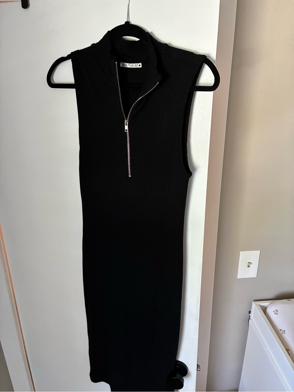 Sleeveless Ribbed Sweater Zip-Front Dress